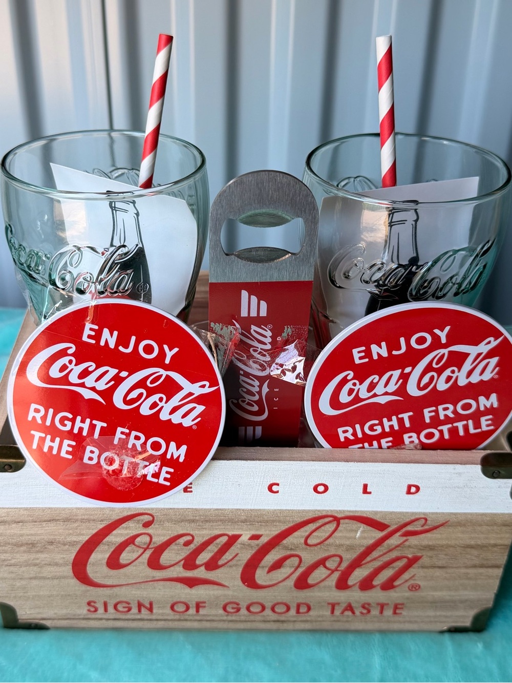 Coca-Cola Crate Glassware and Bottle Opener Gift Set Glasses & Tray Set in Red &